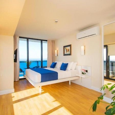 Seaside Resort In New Orbi Twins 바투미 외부 사진